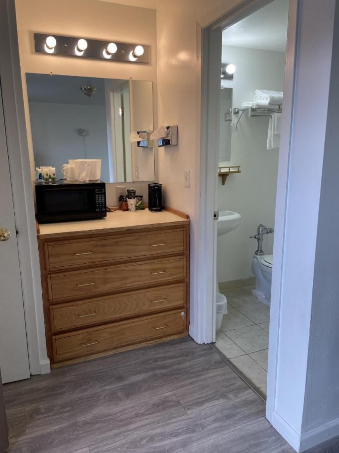 Rodeway Inn & Suites Omak - Okanogan Экстерьер фото