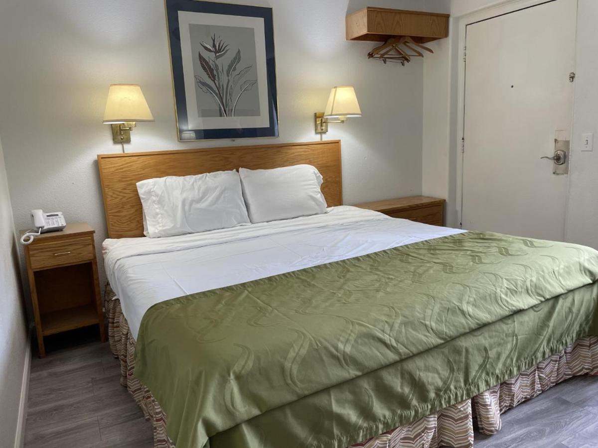 Rodeway Inn & Suites Omak - Okanogan Экстерьер фото