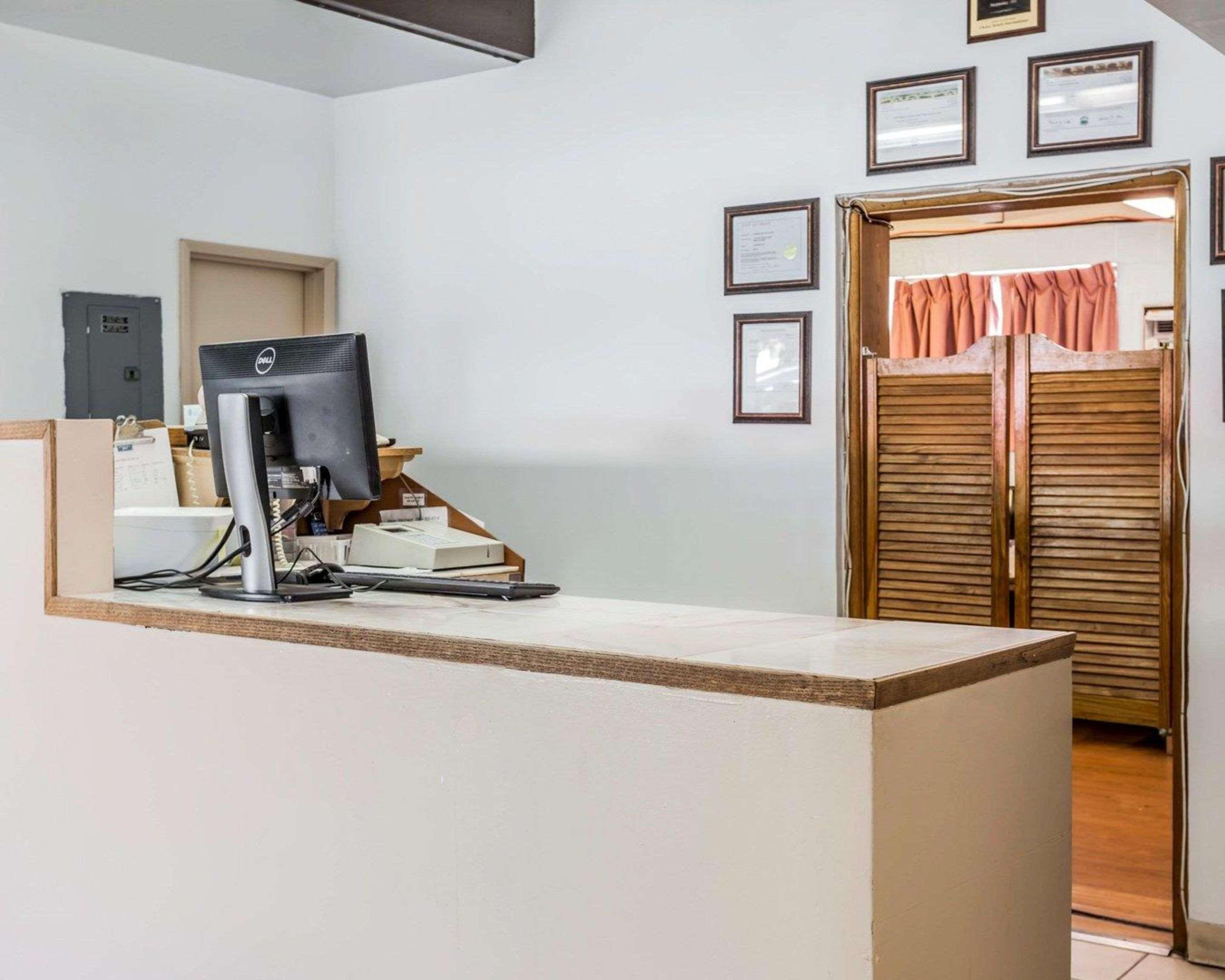 Rodeway Inn & Suites Omak - Okanogan Экстерьер фото