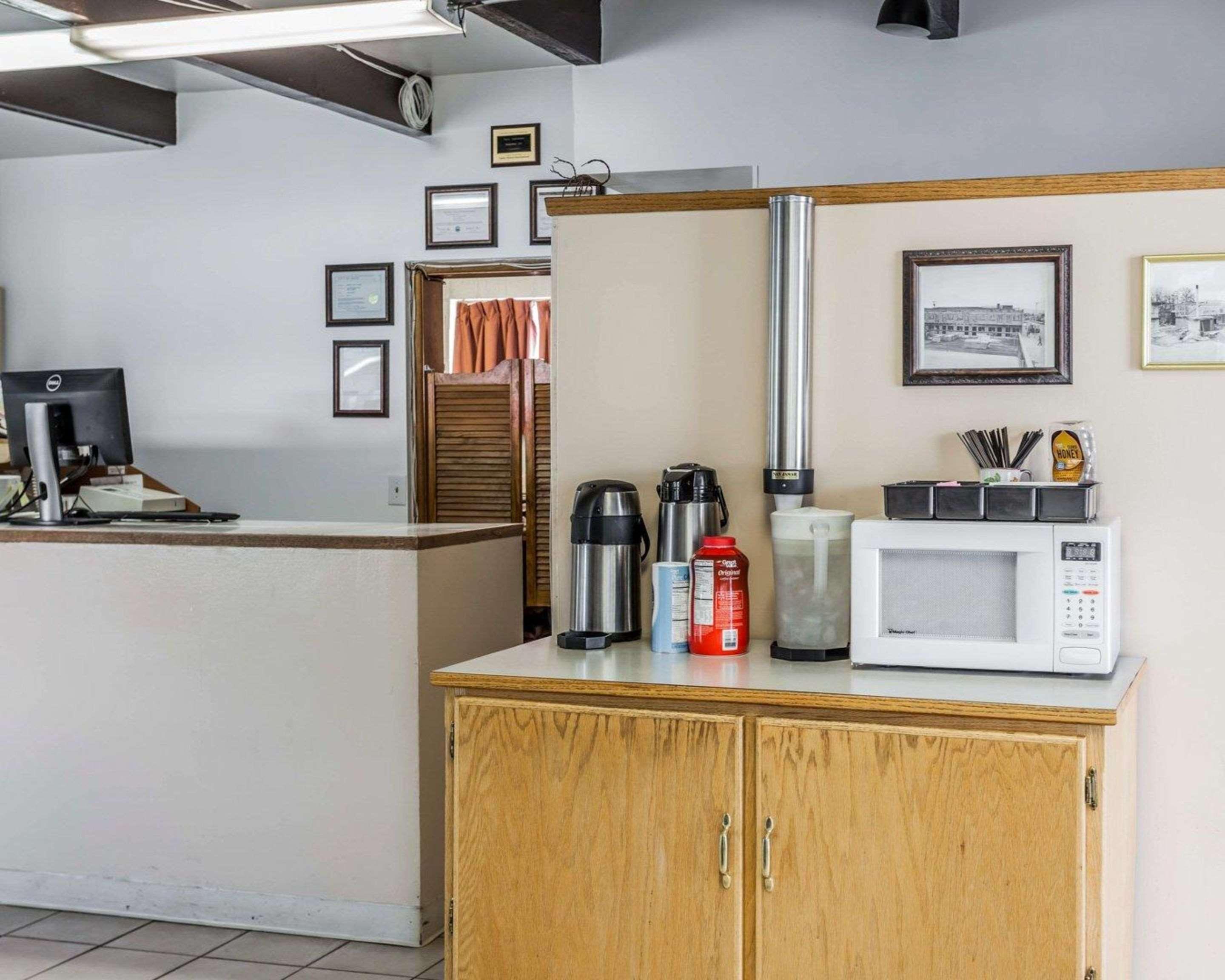 Rodeway Inn & Suites Omak - Okanogan Экстерьер фото