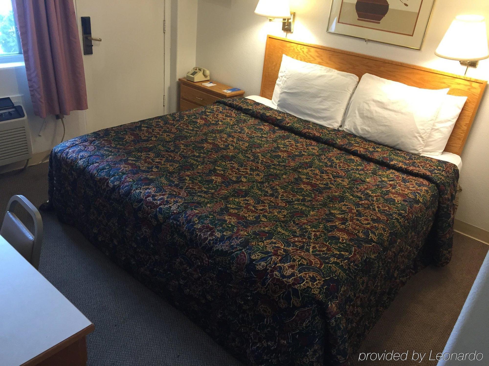 Rodeway Inn & Suites Omak - Okanogan Экстерьер фото