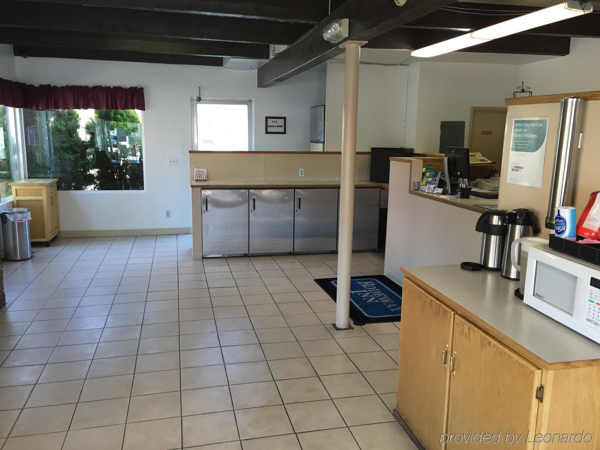 Rodeway Inn & Suites Omak - Okanogan Экстерьер фото